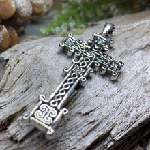 Load image into Gallery viewer, Scottish Skinnet Cross Necklace