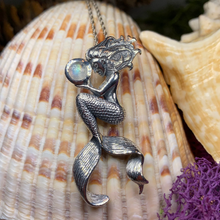Load image into Gallery viewer, Moonstone Mermaid Necklace
