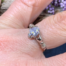 Load image into Gallery viewer, Clare Claddagh Ring