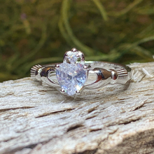 Load image into Gallery viewer, Clare Claddagh Ring
