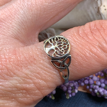 Load image into Gallery viewer, Celtic Tree of Life Ring