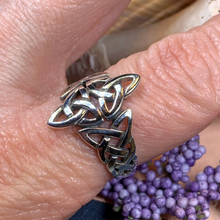 Load image into Gallery viewer, Double Trinity Knot Ring