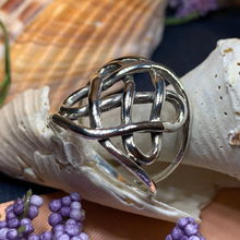 Load image into Gallery viewer, Classic Celtic Knot Ring