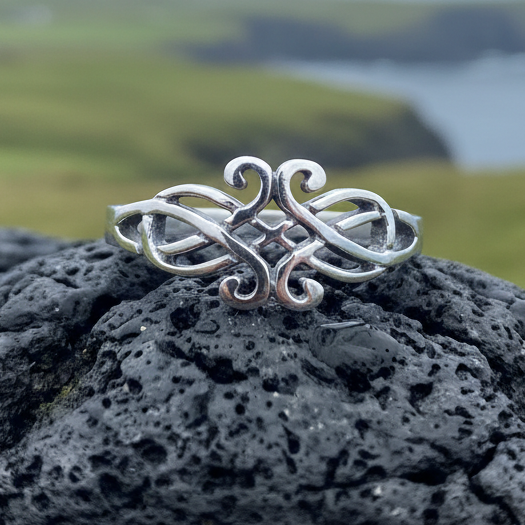 アクセサリー 90s Celtic Arts floral Celtic ball ring Nataly Celtic Knot Ring – Celtic Crystal Design Jewelry