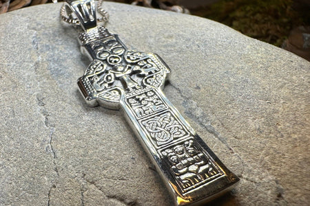 Irish High Cross Replicas in Sterling Silver Jewelry: A Shining Symbol of Ireland