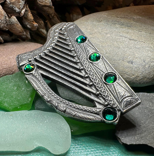 Celtic jewelry gift ideas celebrating Irish, Scottish, and Welsh heritage