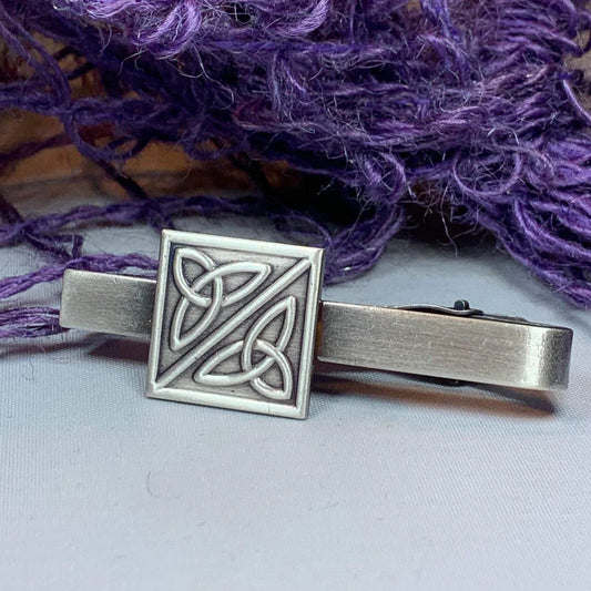 Irish Trinity Knot Tie Bar