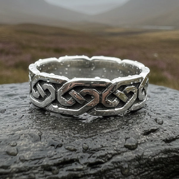 Traditional Celtic Knot Ring