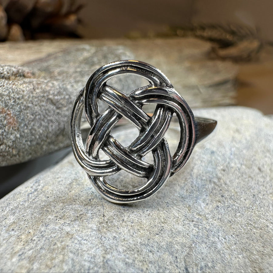 Ailre Celtic Knot Ring in Sterling Silver
