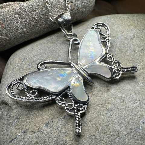 Load image into Gallery viewer, Adeliza Butterfly Necklace

