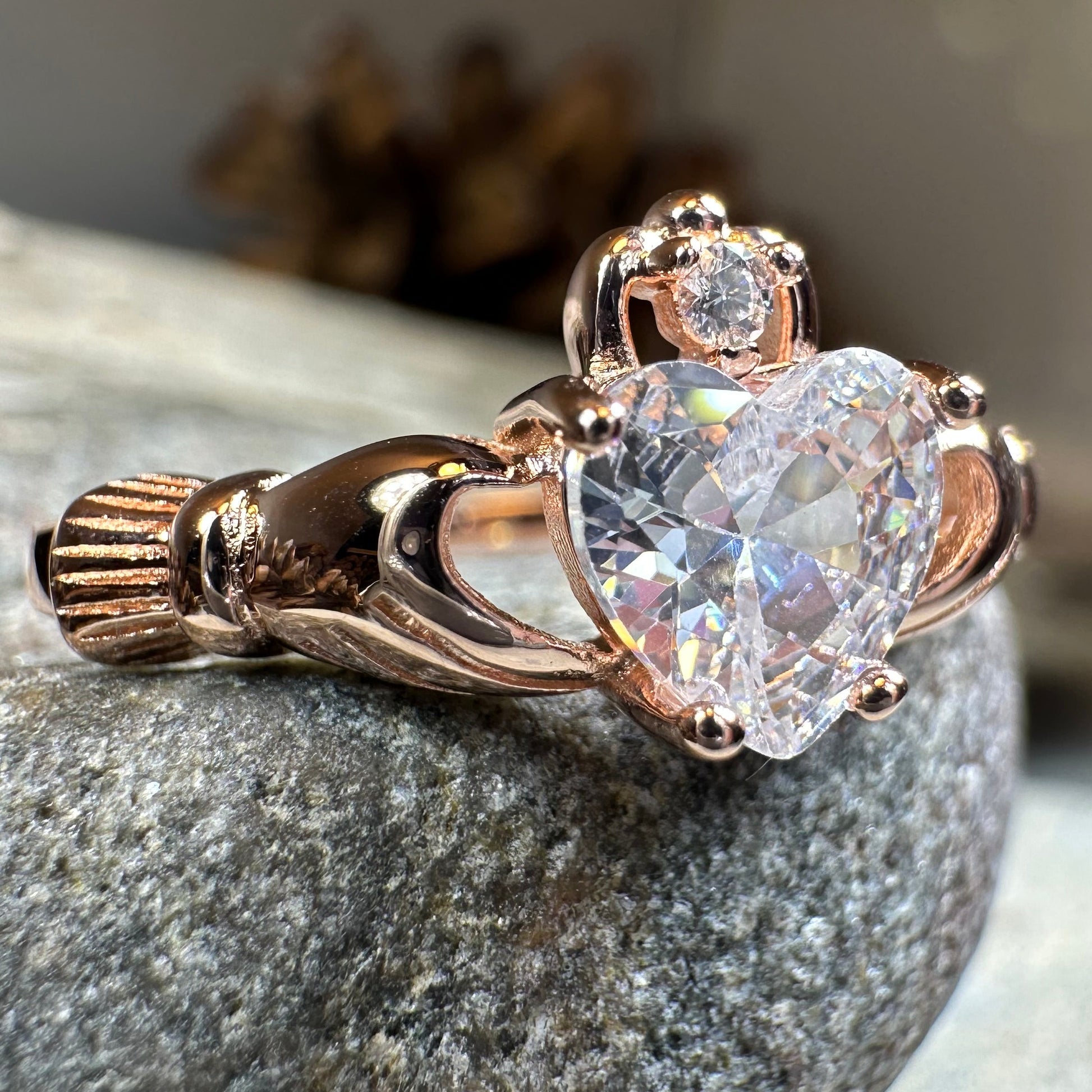 Emyvale Claddagh Ring — view 5