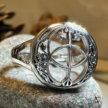 Load image into Gallery viewer, Chalice Well Ring
