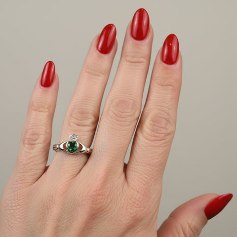 Load image into Gallery viewer, Emerald Meadow Irish Claddagh Ring
