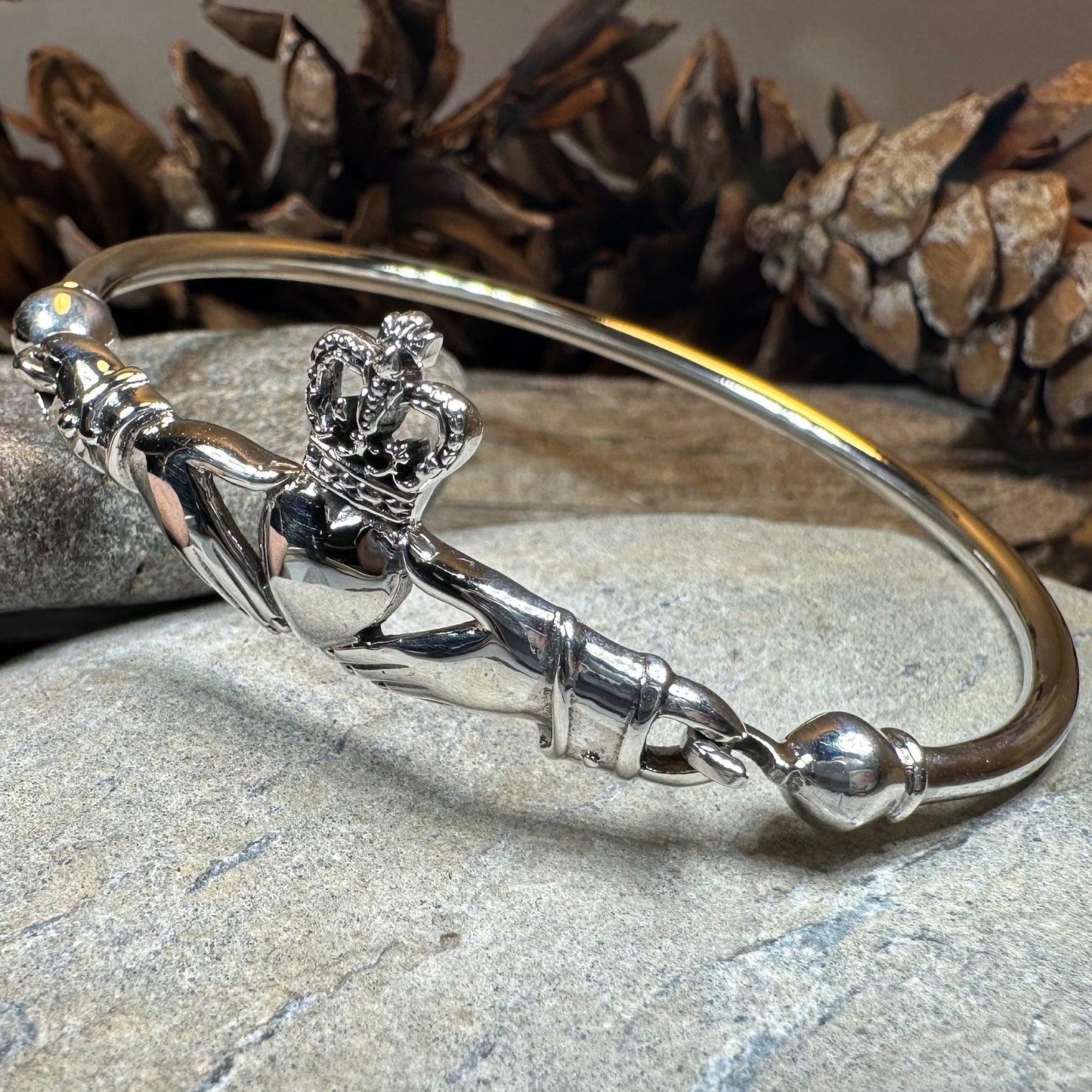 Ballisodare Claddagh Bracelet