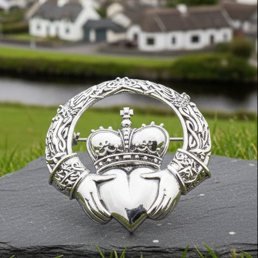 Victorian Irish Claddagh Brooch in Sterling Silver — view 8