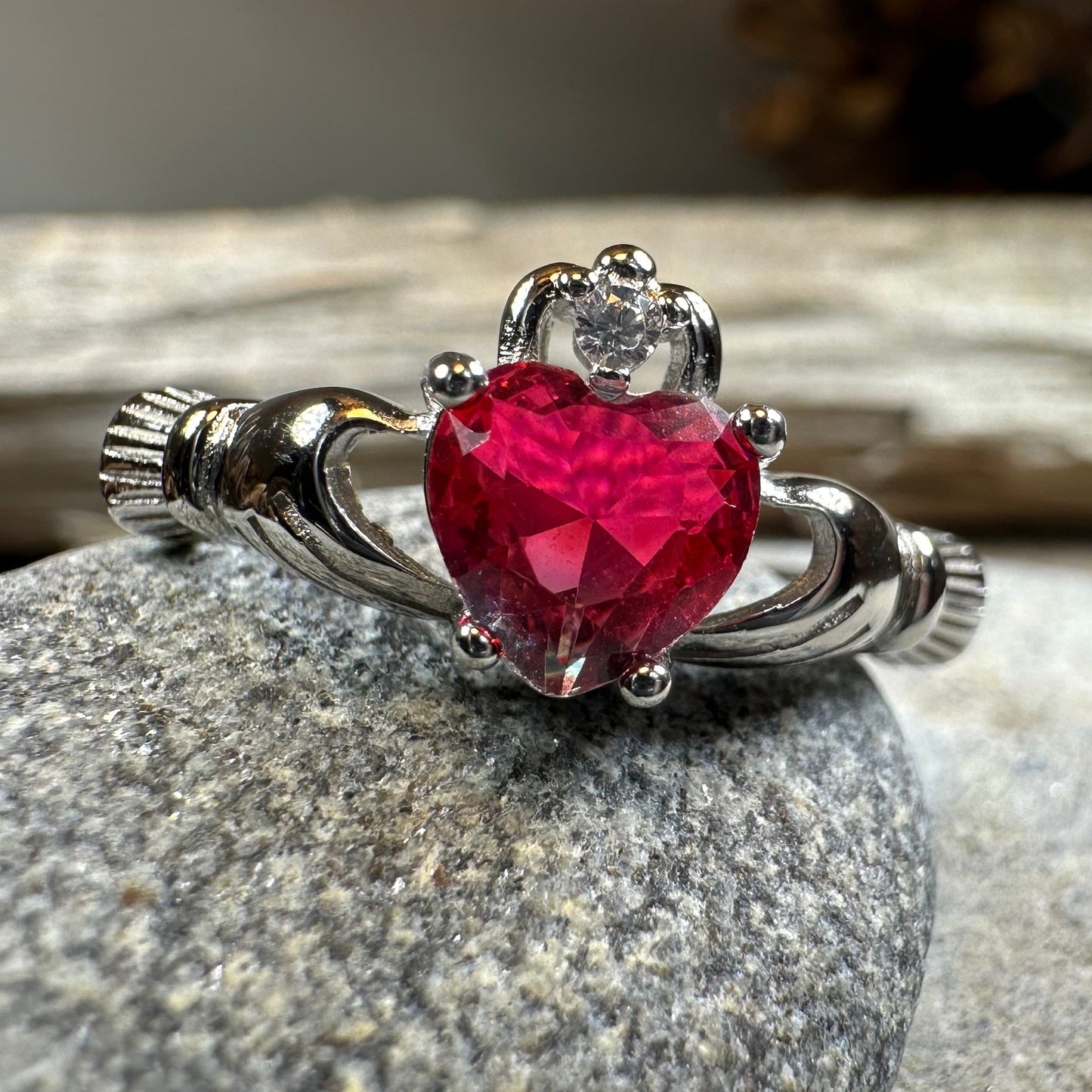 Clonmel Claddagh Ring — view 2