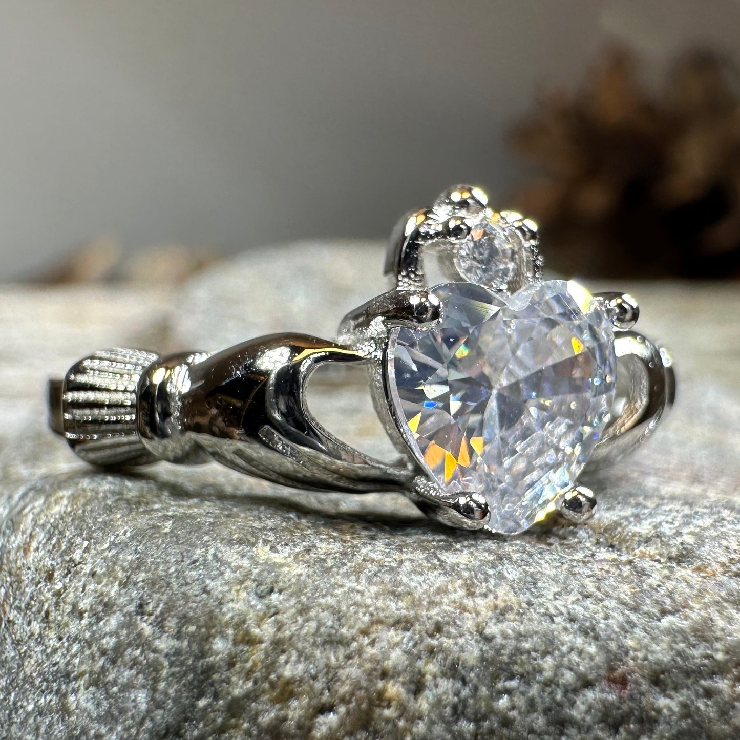 Clare Claddagh Ring — view 7