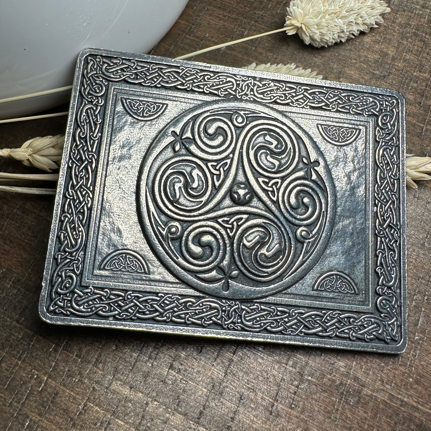 Celtic Triple Spiral Kilt Belt Buckle - Handmade in Scotland