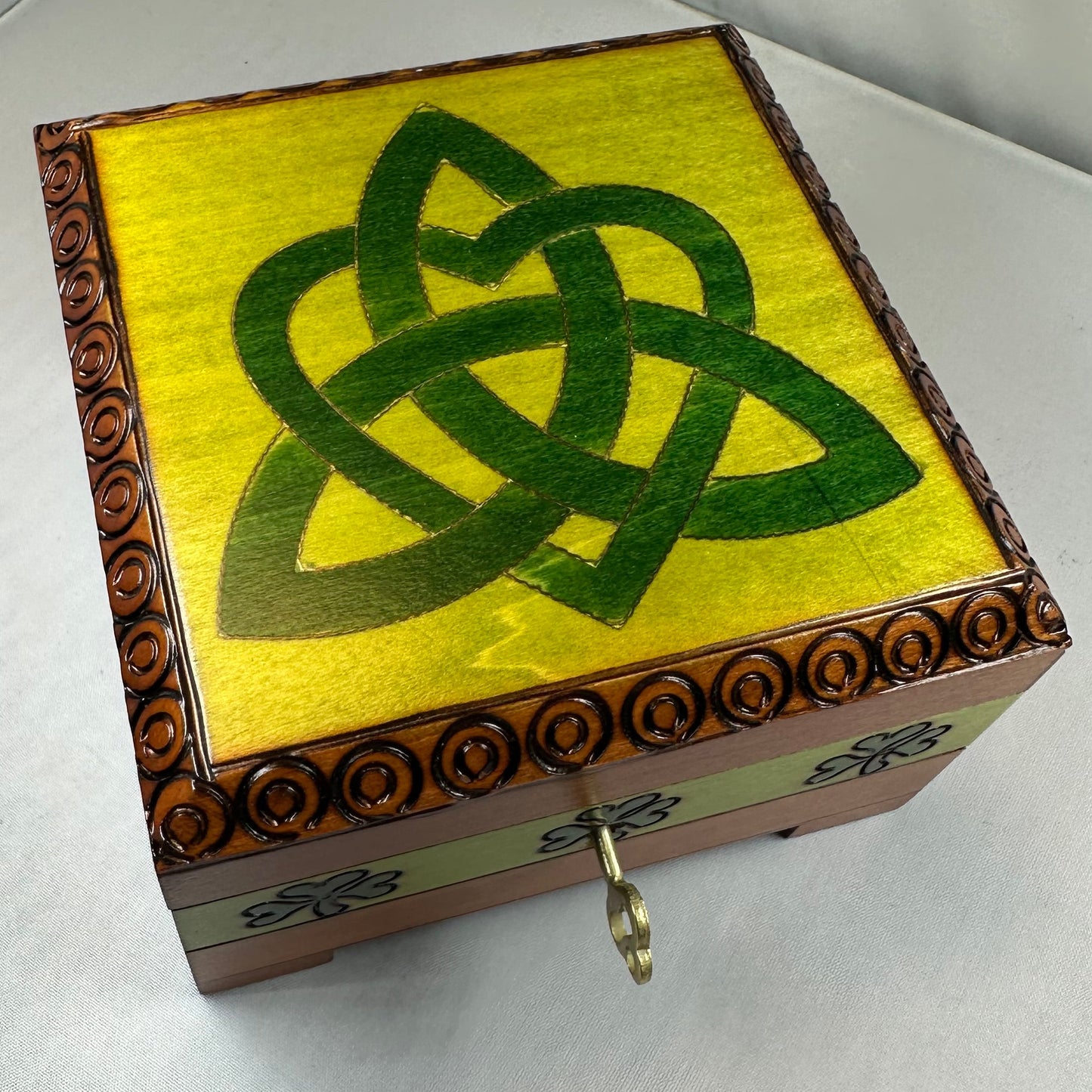 Celtic Love Knot Knot Keepsake Box - Handmade Wooden Box
