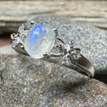 Load image into Gallery viewer, Martine Moonstone Ring
