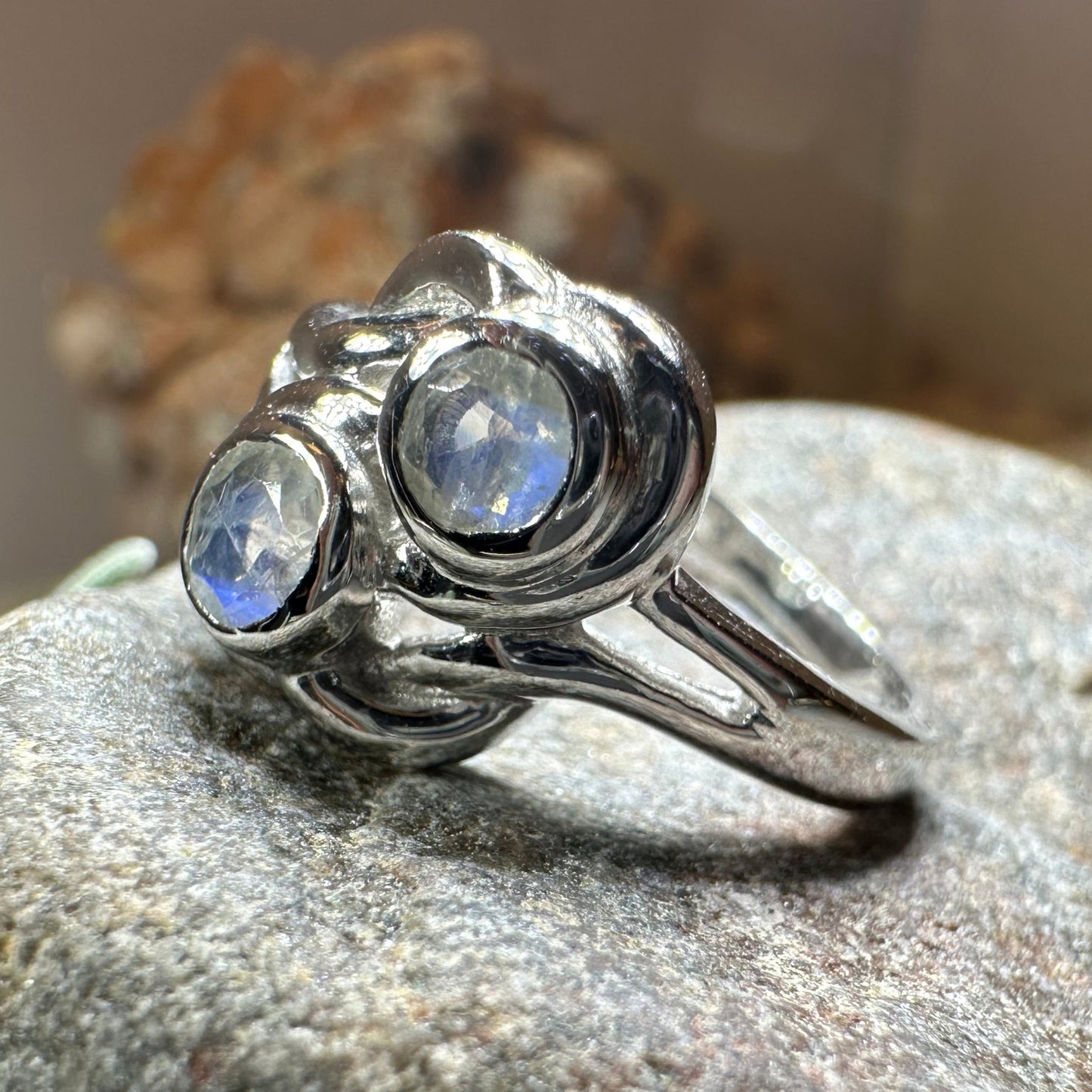 Goldevia Moonstone Ring — view 3