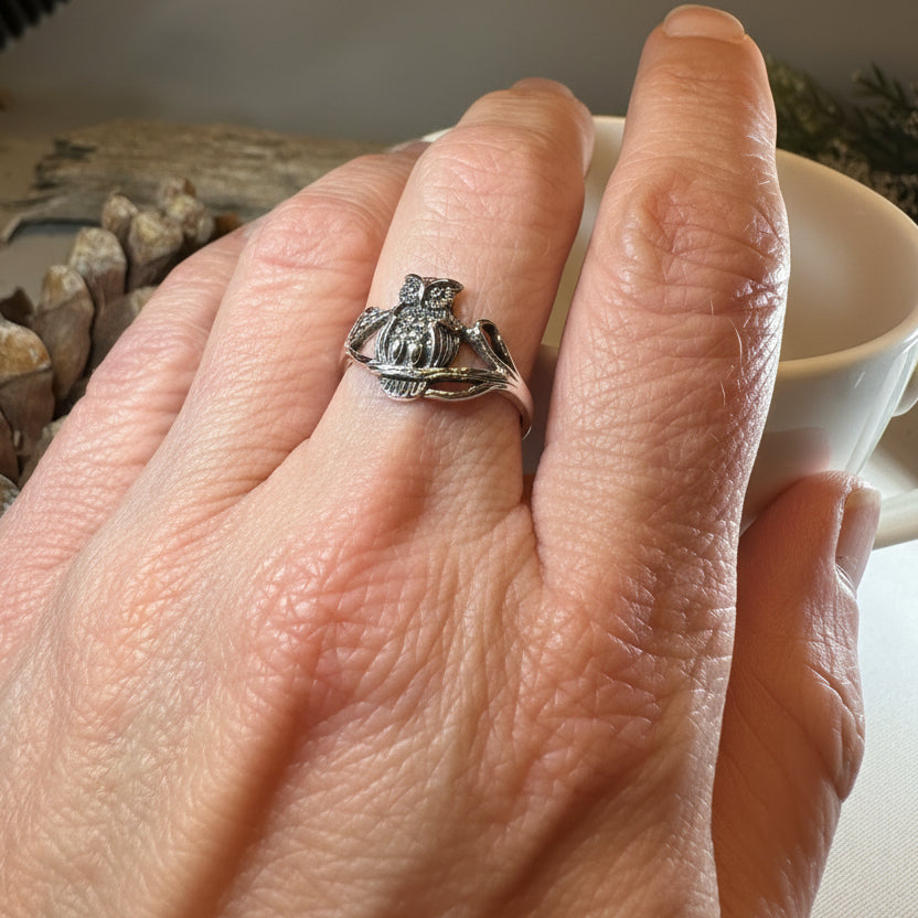 Hollie Owl Ring in Sterling Silver