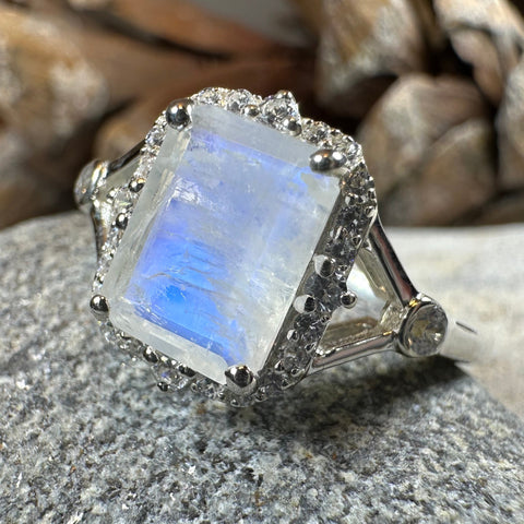 Load image into Gallery viewer, Tianna Moonstone Ring
