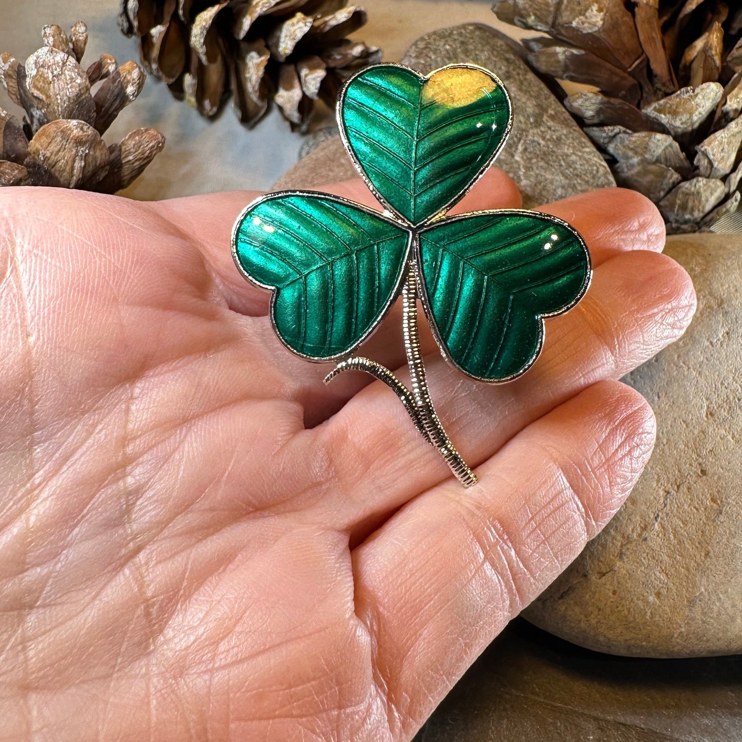 Enamel Green Irish Shamrock Scarf Ring