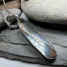 Load image into Gallery viewer, Gaelic My Heart Ogham Necklace
