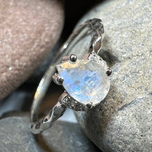Load image into Gallery viewer, Calista Moonstone Ring
