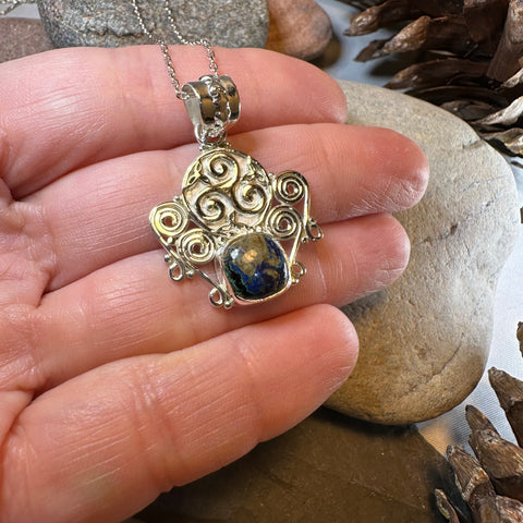 Load image into Gallery viewer, Lyria Celtic Triple Spiral Necklace in Sterling Silver
