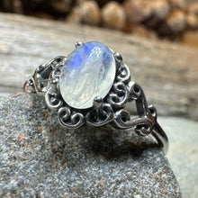 Load image into Gallery viewer, Dulciana Moonstone Ring
