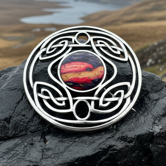 Heathergems Celtic Knot Brooch - Classic Scottish Jewelry