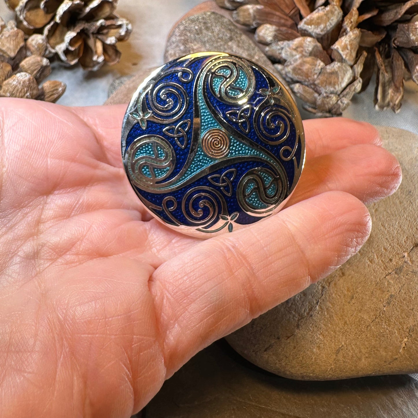 Enamel Celtic Spiral Scarf Ring
