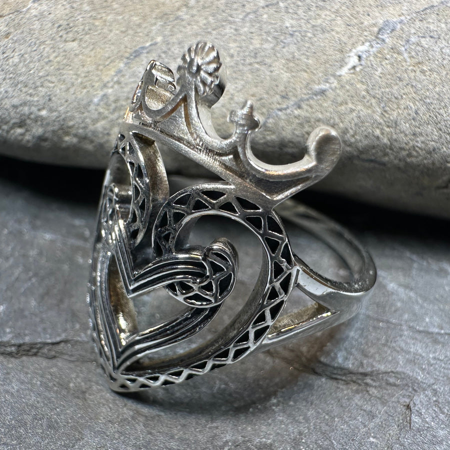 Lady of Skye Scottish Luckenbooth Ring in Sterling Silver