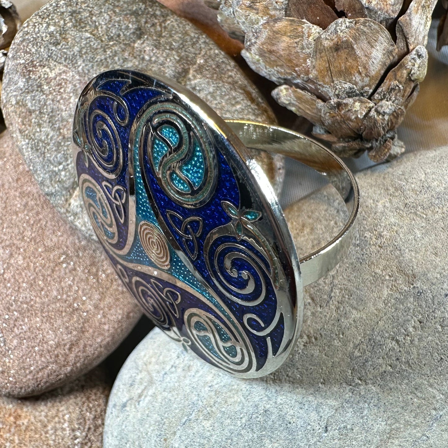 Enamel Celtic Spiral Scarf Ring