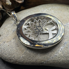 Load image into Gallery viewer, Carmina Tree of Life Shell Necklace
