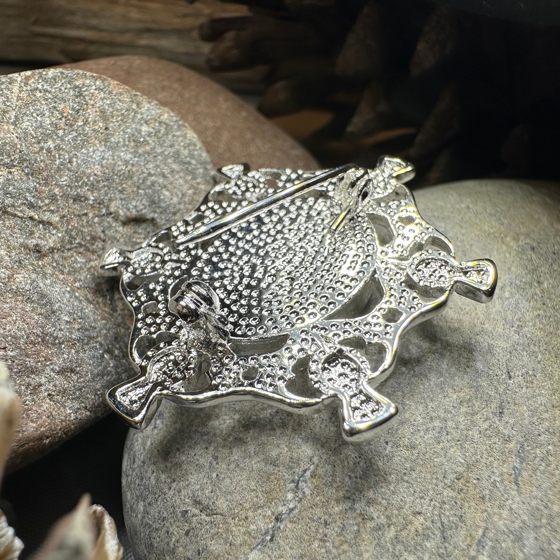 Heathergems Scottish Thistle Oval Brooch - Handmade in Scotland — view 5