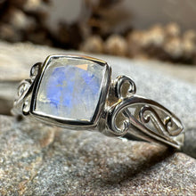 Load image into Gallery viewer, Coriena Moonstone Ring
