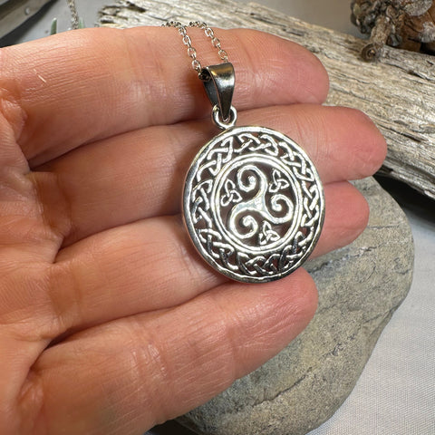 Load image into Gallery viewer, Nova Celtic Spiral Necklace
