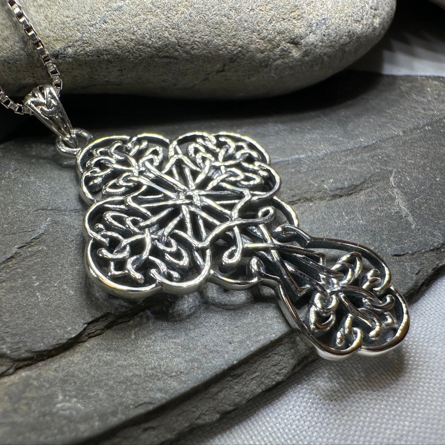 Amiens Celtic Cross Necklace in Sterling Silver