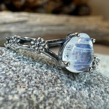 Load image into Gallery viewer, Fira Moonstone Ring
