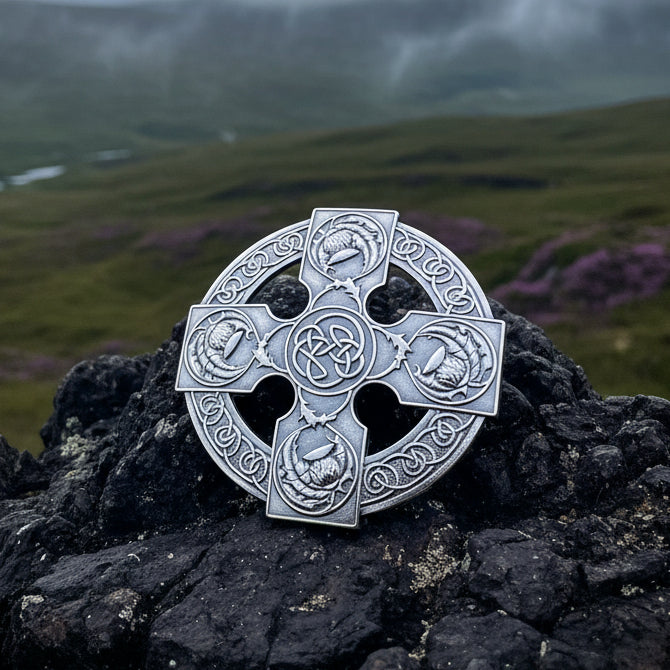 Scottish Thistle Cross Plaid Pin - Handmade in Scotland