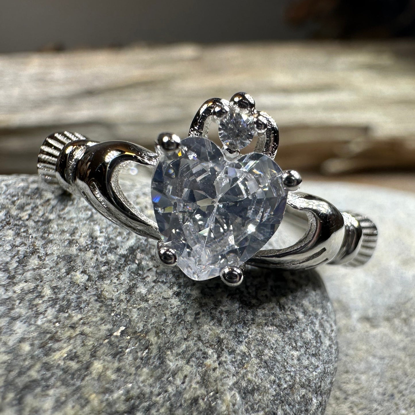 Clare Claddagh Ring — view 4