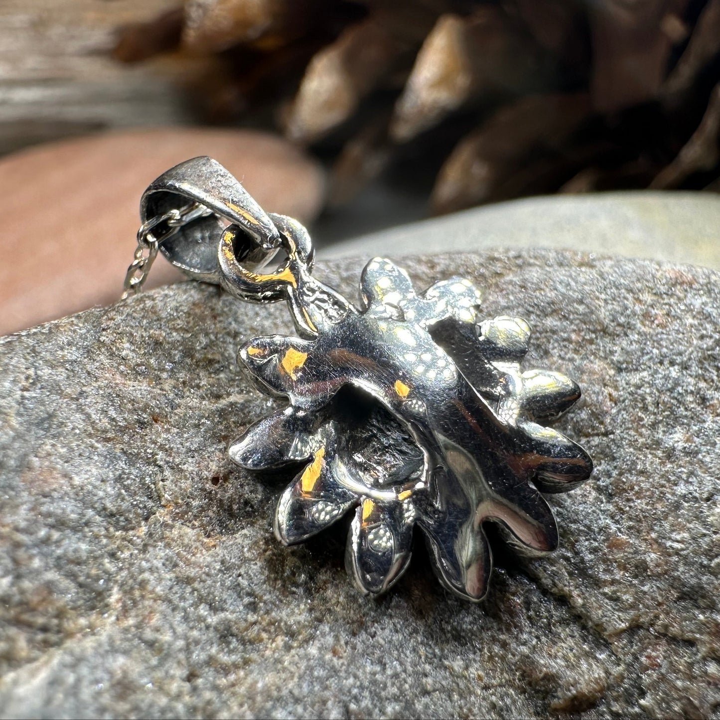 Fonnail Sunflower Necklace in Sterling Silver