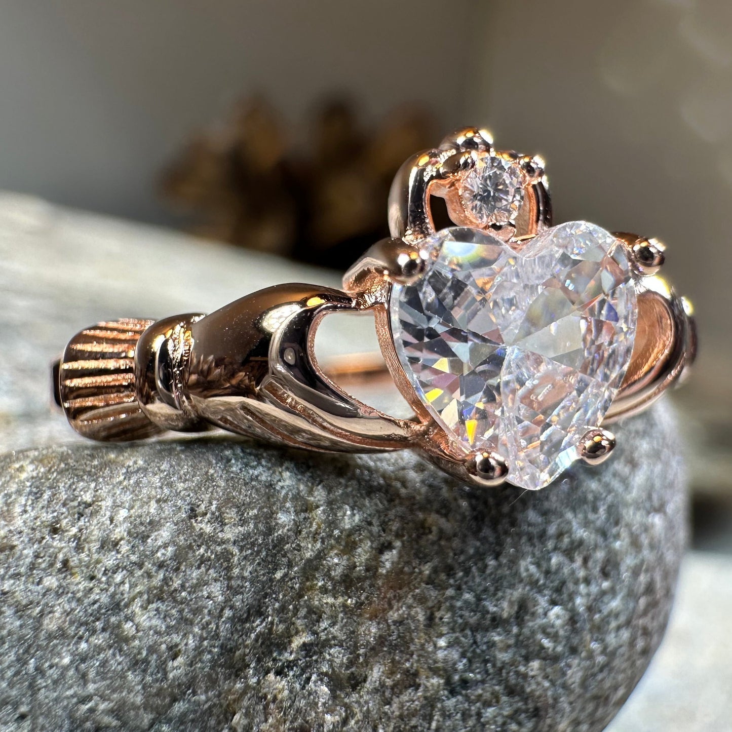 Emyvale Claddagh Ring — view 3