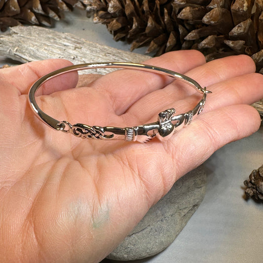 Pure Romance Irish Claddagh Bracelet — view 3