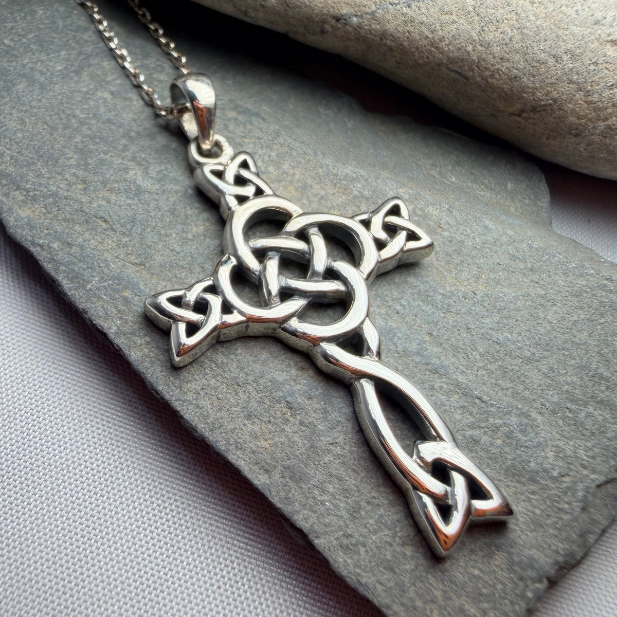 Celtic Dara Knot Cross Necklace in Sterling Silver
