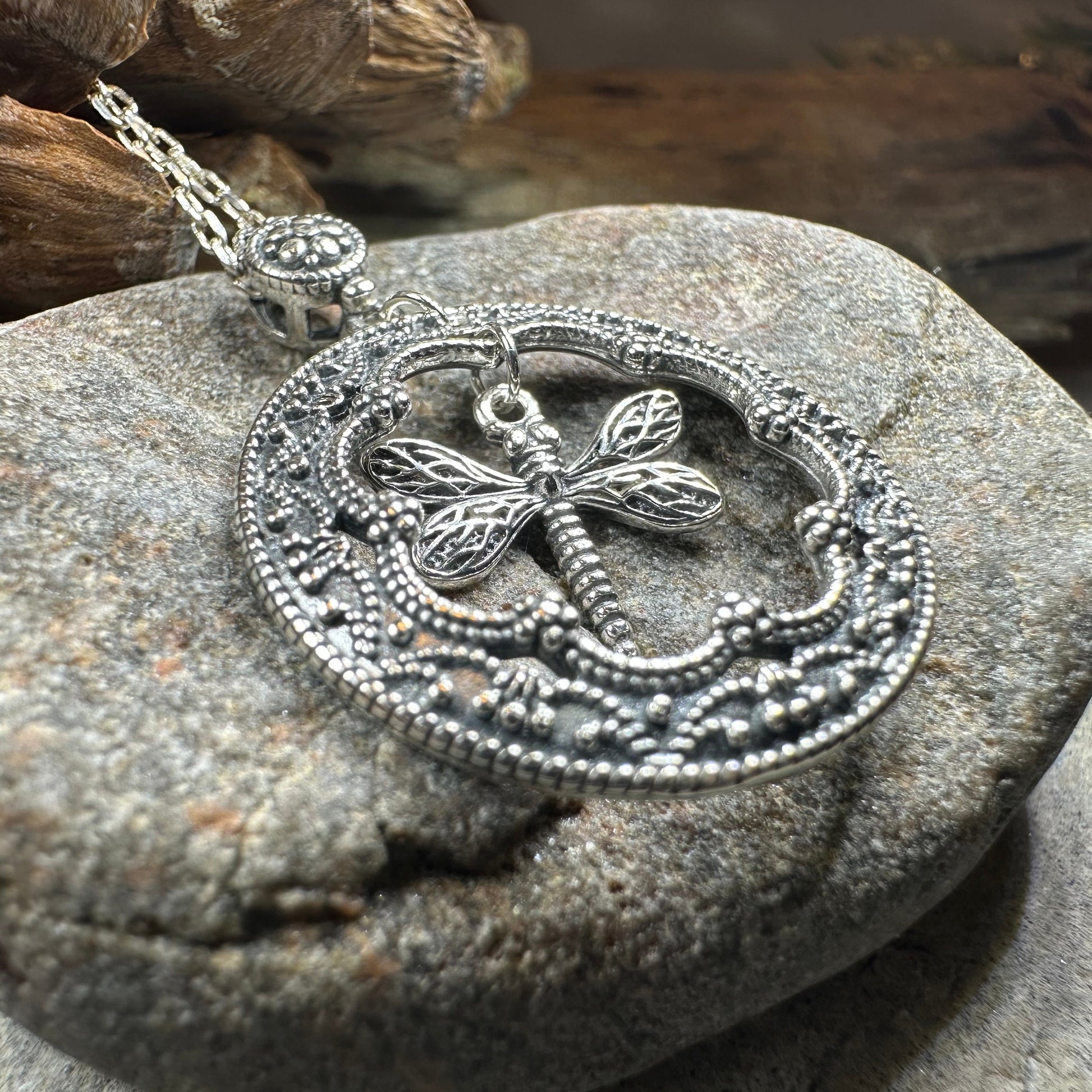 Cheerful Dragonfly Necklace for Women — view 3