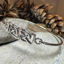 Load image into Gallery viewer, Love Knot Silver Bracelet
